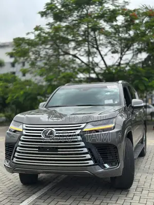 Lexus LX 600 2022 Gray
