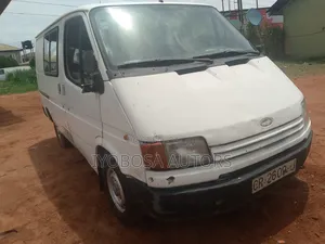 Ford Transit 2000 White