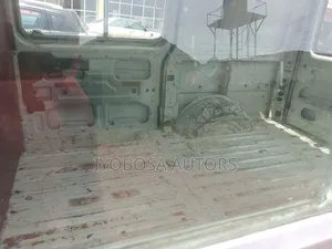 Ford Transit 2000 White