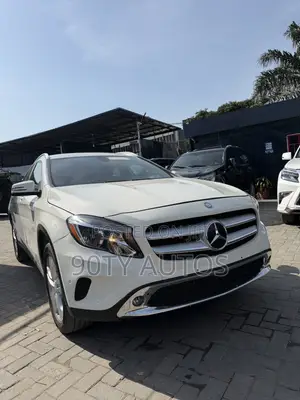 Mercedes-Benz GLA 250 2015 White
