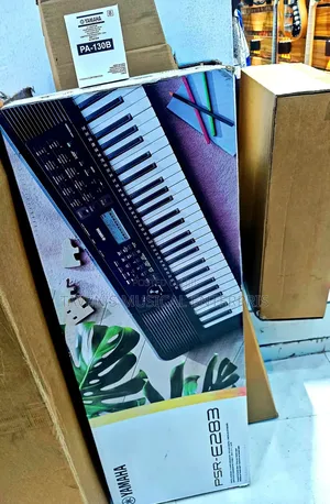 Yamaha PSR E283 Electronic Keyboard