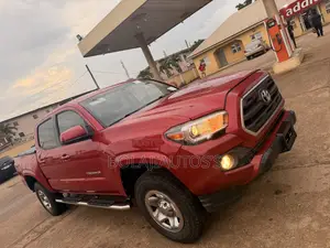 Toyota Tacoma SR5 2017 Red