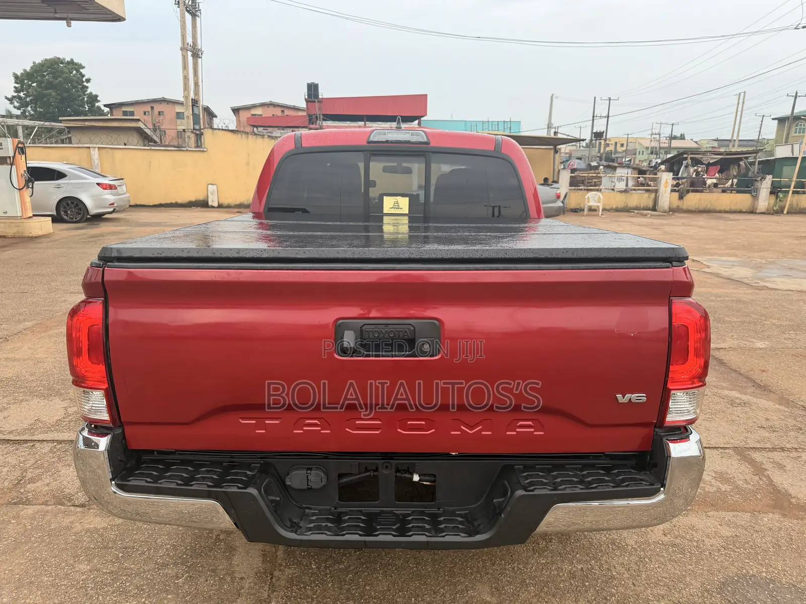 Toyota Tacoma SR5 2017 Red