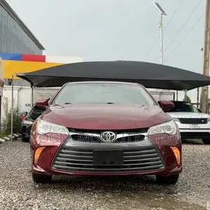 Toyota Camry XLE 4dr Sedan (2.5L 4cyl 6A) 2015 Red
