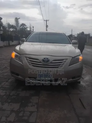 Toyota Camry 2008 Gold
