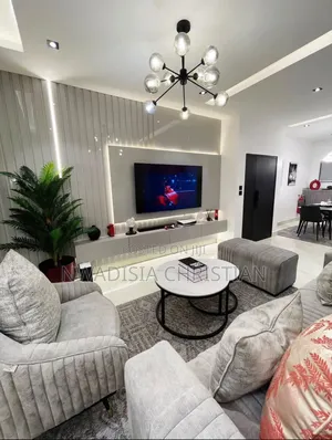 Modern 2 Bedroom Luxury Apartment