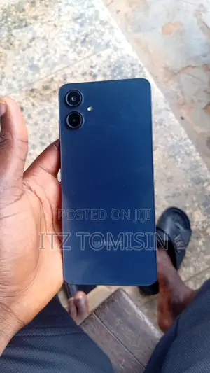 New Samsung Galaxy A06 128 GB Blue