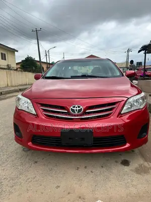 Toyota Corolla LE 4dr Sedan (1.8L 4cyl 4A) 2013 Red