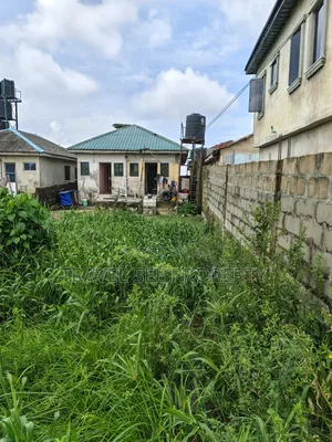 1bdrm Block of Flats in Residents Areas for sale
