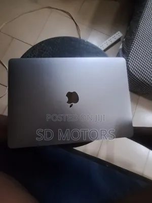 Laptop Apple MacBook Air 2020 8GB Intel Core 3 HDD+SSD 256GB