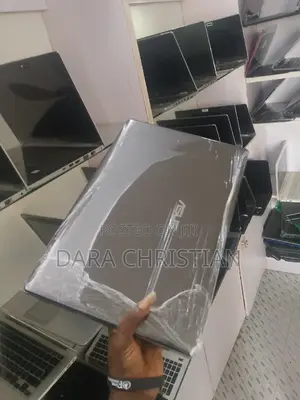 New Laptop Asus 8GB Intel Core i7 HDD 750GB