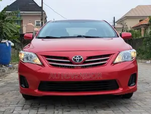 Toyota Corolla LE 4dr Sedan (1.8L 4cyl 4A) 2013 Red