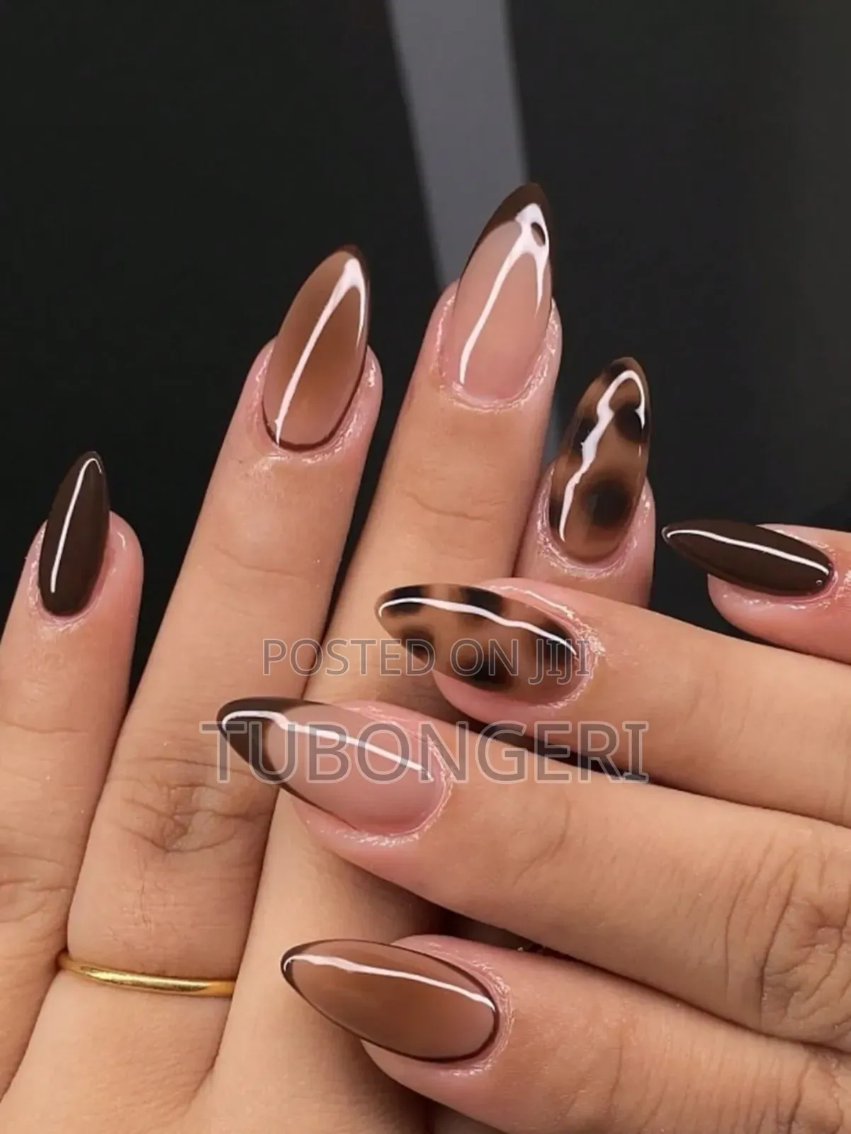Presson Nails