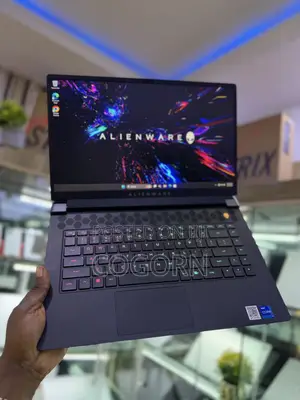 Laptop Alienware M15 R7 16GB Intel Core i7 SSD 1T