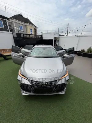 Toyota Avalon 2024 Gray