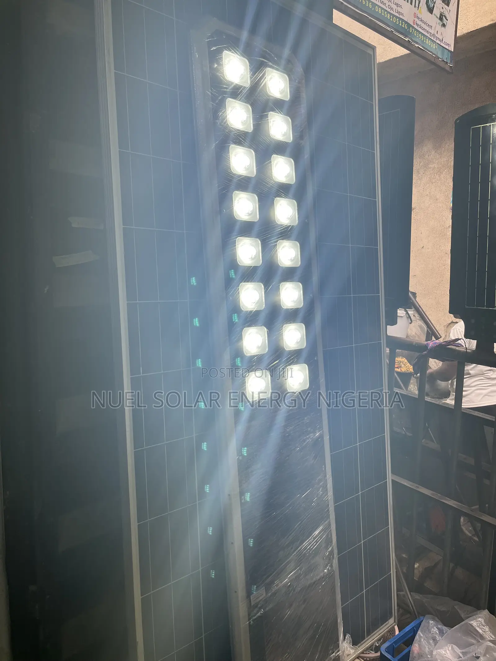 160w Wakatek Solar Street Light (16 Eye Bulbs)