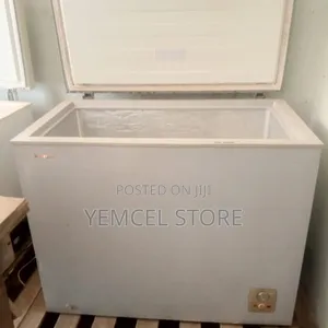 249l Hisense Freezer Neatly Used Available for Immediate Pickup