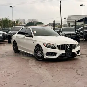 Mercedes-Benz C43 4Matic Sedan AWD (3.0L V6 9AM) 2017 White
