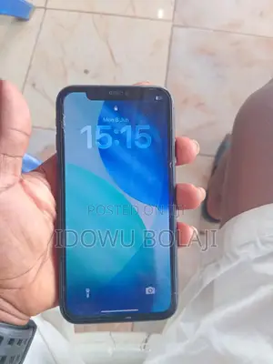 Apple iPhone 11 64 GB Black