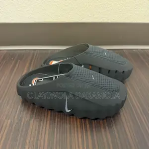 Nike Mind Crocs