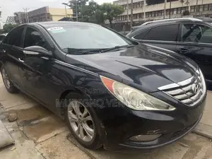 Hyundai Sonata 2011 Black