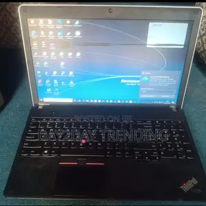Laptop Lenovo ThinkPad E545 8GB Intel HDD+SSD 256GB