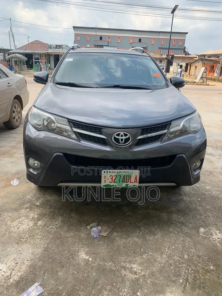 Toyota RAV4 2014 Gray