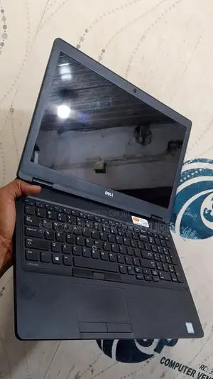 Laptop Dell Latitude 15 5580 8GB Intel Core i5 SSD 256GB