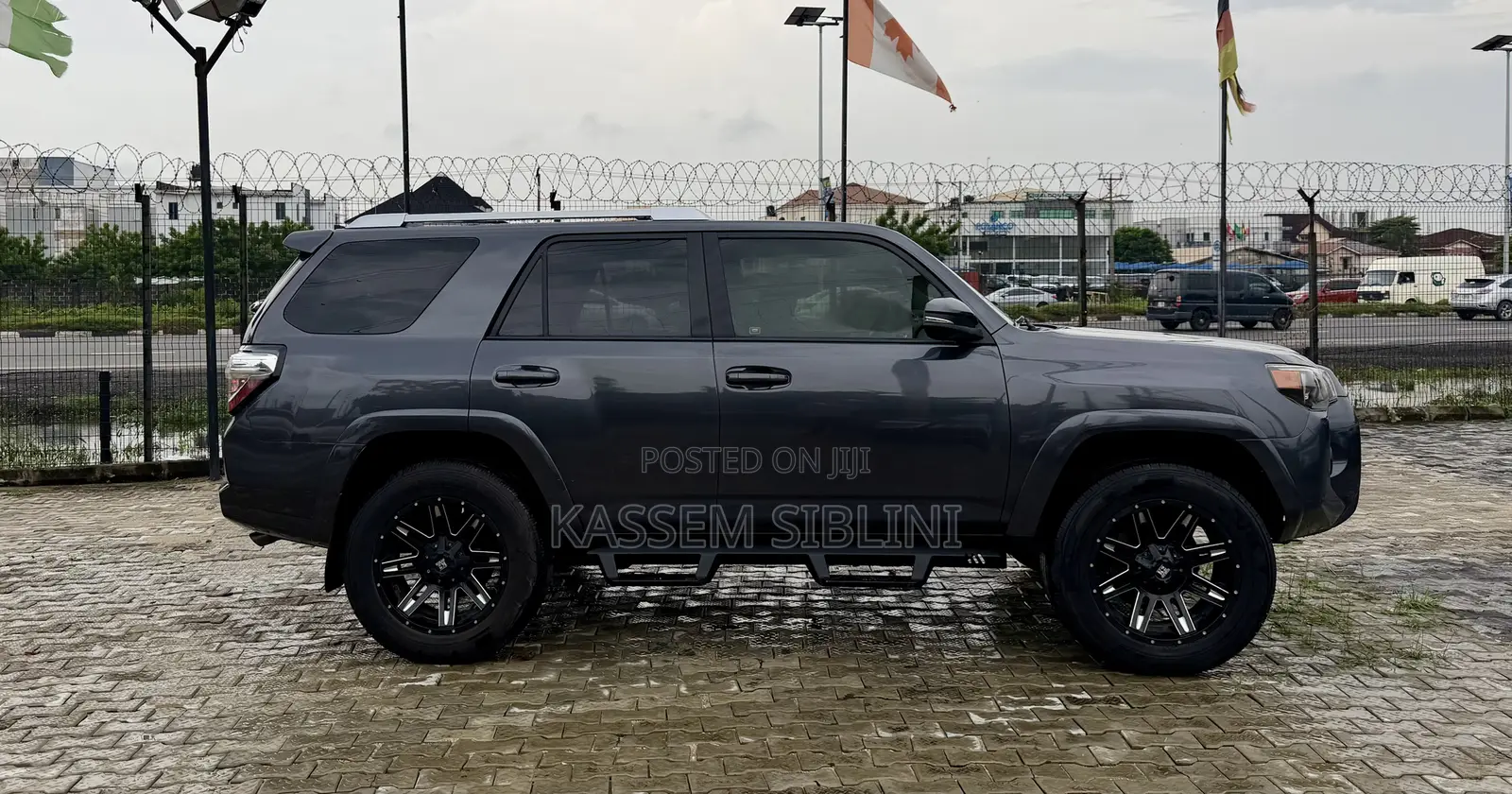 Toyota 4-Runner 2016 Gray