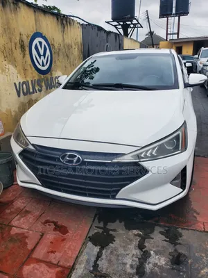 Hyundai Elantra 2020 White