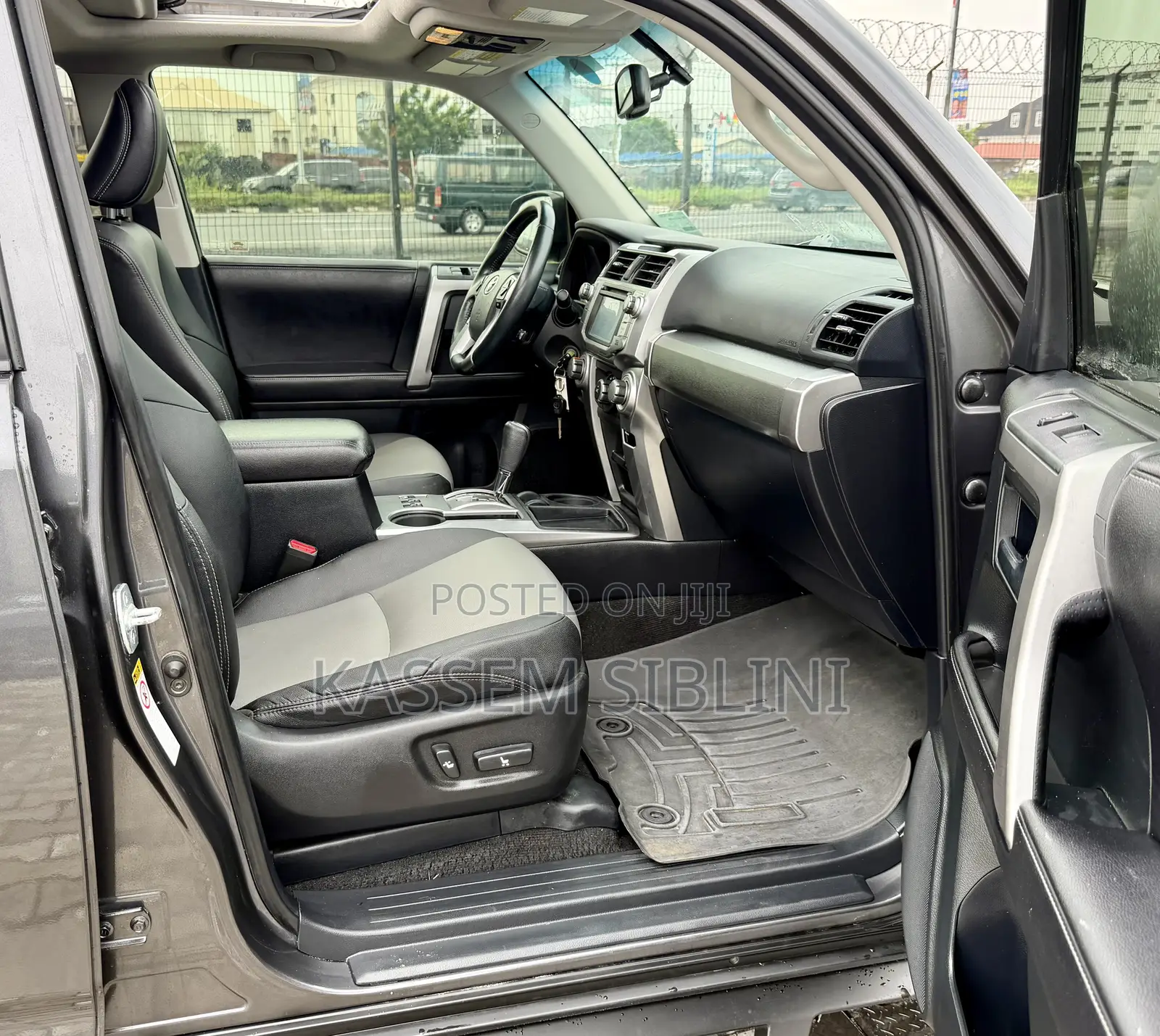 Toyota 4-Runner 2016 Gray