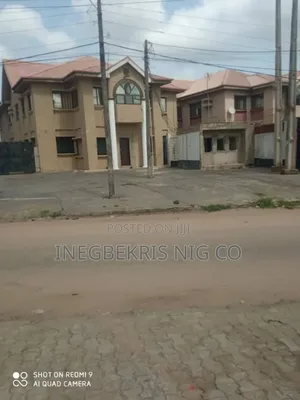 6bdrm Duplex in Gowon Estate, Egbeda for rent