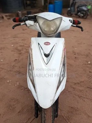 Kymco Agility 2023 White