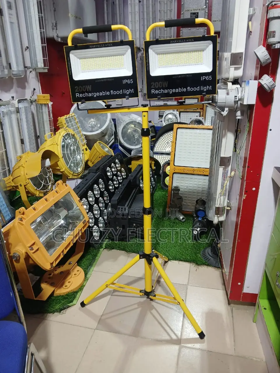 Twin-Head Rechargeable Led Floodlight