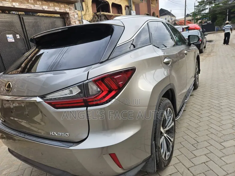 Lexus RX 2017 Gold