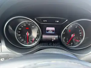 Mercedes-Benz GLA 250 2018 Gray