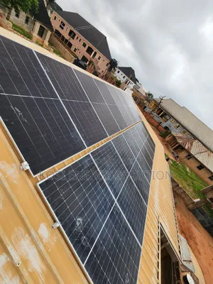 20kwh Cworth Lithium Battery, 11kva Bread Hybrid Inverter