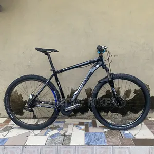 Clean Black 8speed Size 29 Mountain Bike, Suspension Hydraulic Brake
