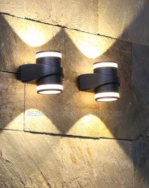 Waterproof Fence Light Available for Sale