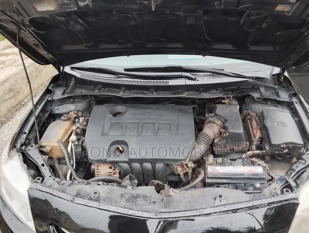 Toyota Corolla 2010 Black