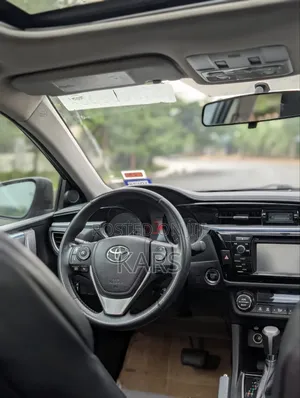 Toyota Corolla 2015 Gray