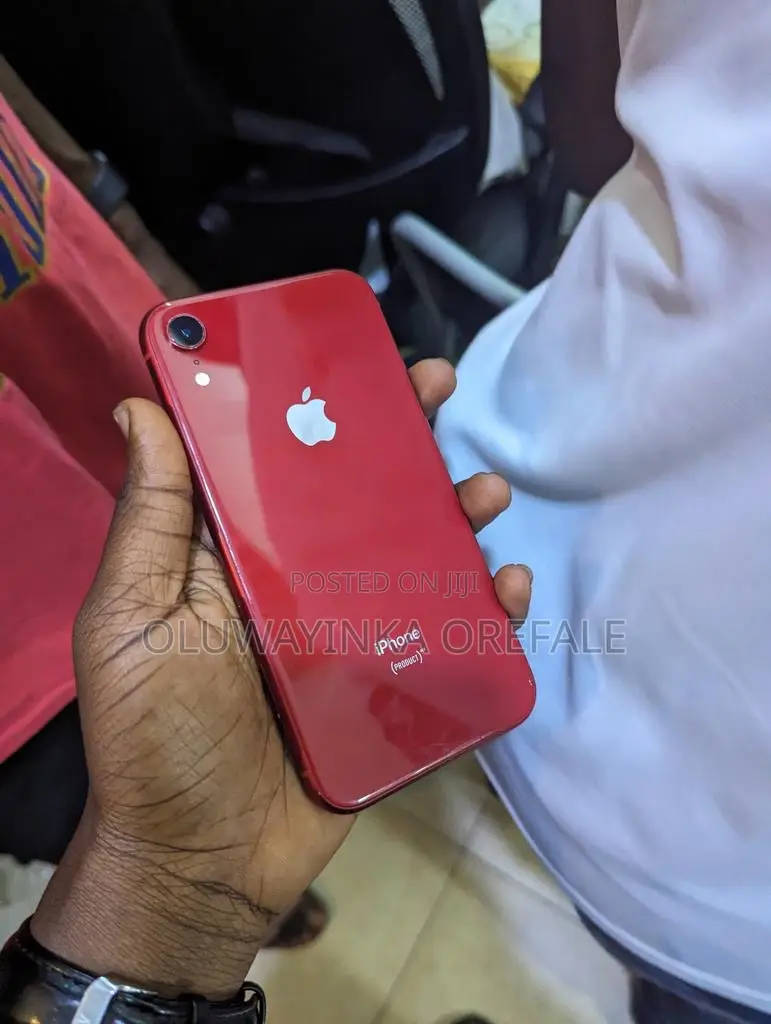 Apple iPhone XR 256 GB Red