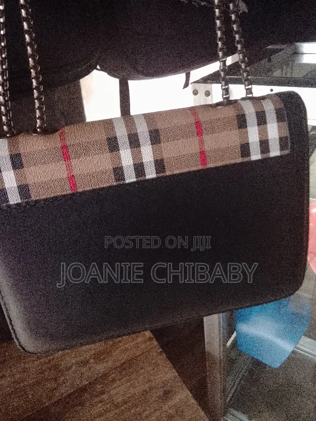 Cj 'S Luxury