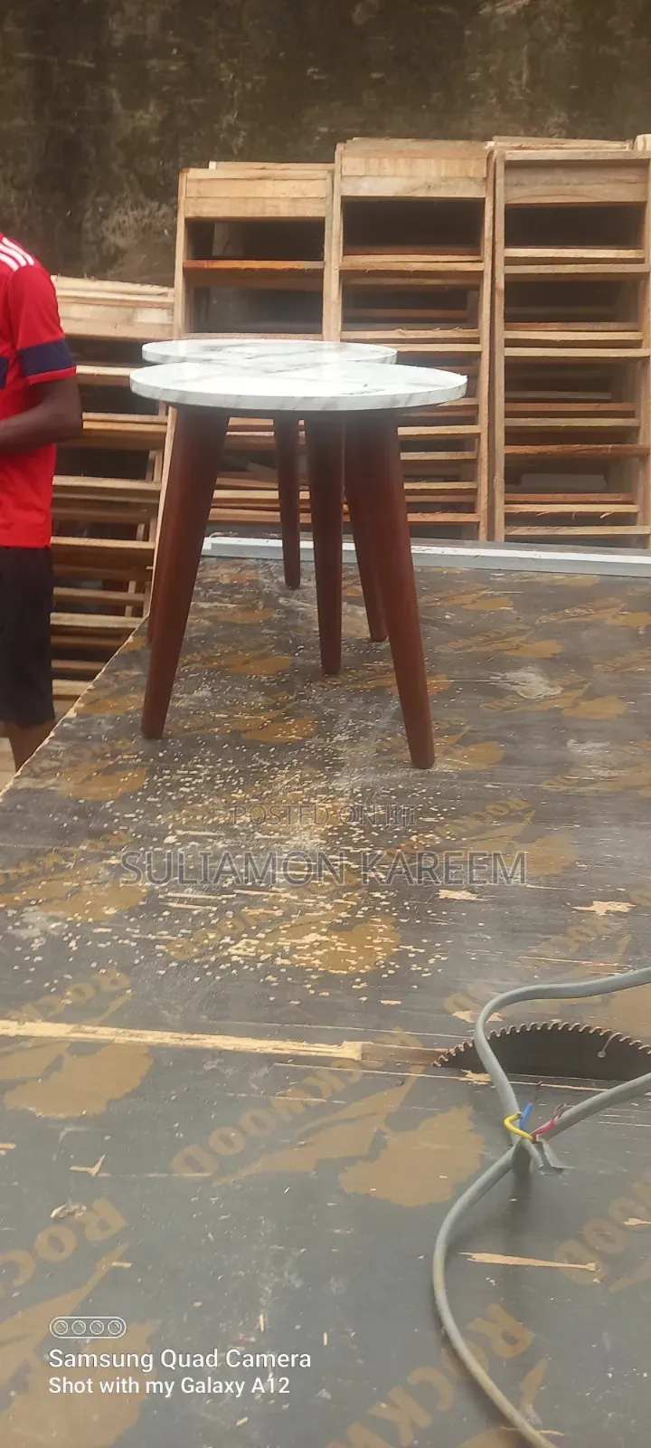 Dining Stood