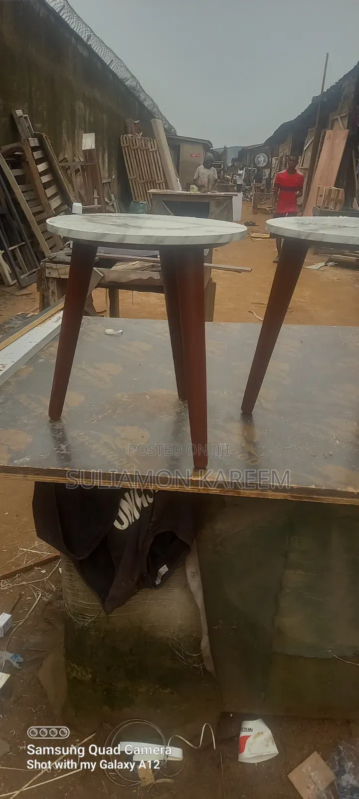 Dining Stood