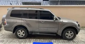 Mitsubishi Pajero Sport 2004 Gray