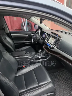 Toyota Highlander 2017 Blue