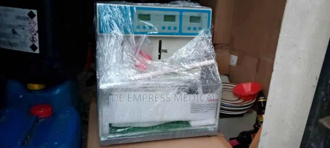 Dissolution Tester