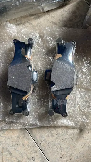 BMW Front Brake Pad G30