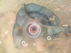 Front Hub for Toyota Sienna 2004-2010